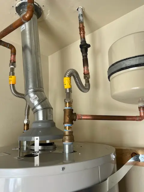 Water heater installation and plumbing repair in Downtown-190th-Riverfront